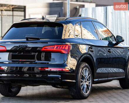 Черный Ауди Ку 5, объемом двигателя 1.98 л и пробегом 112 тыс. км за 27000 $, фото 8 на Automoto.ua