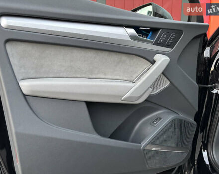 Черный Ауди Ку 5, объемом двигателя 1.97 л и пробегом 280 тыс. км за 27500 $, фото 14 на Automoto.ua