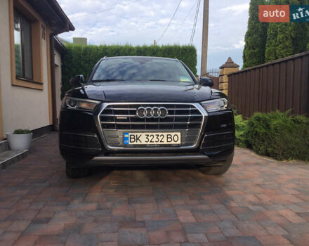 Черный Ауди Ку 5, объемом двигателя 1.98 л и пробегом 82 тыс. км за 27400 $, фото 12 на Automoto.ua