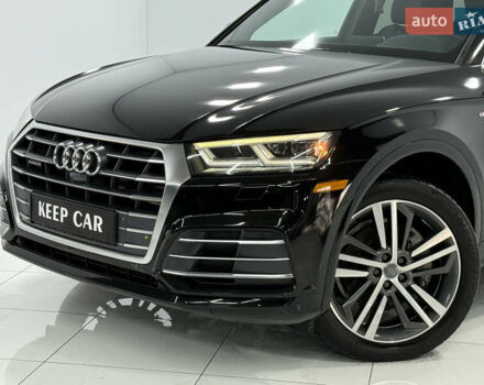 Черный Ауди Ку 5, объемом двигателя 1.98 л и пробегом 105 тыс. км за 26900 $, фото 2 на Automoto.ua