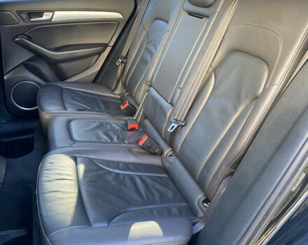 Чорний Ауді Ку 5, об'ємом двигуна 2 л та пробігом 176 тис. км за 19550 $, фото 42 на Automoto.ua