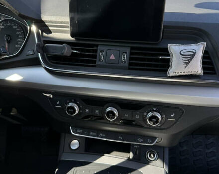 Черный Ауди Ку 5, объемом двигателя 1.97 л и пробегом 325 тыс. км за 26500 $, фото 14 на Automoto.ua