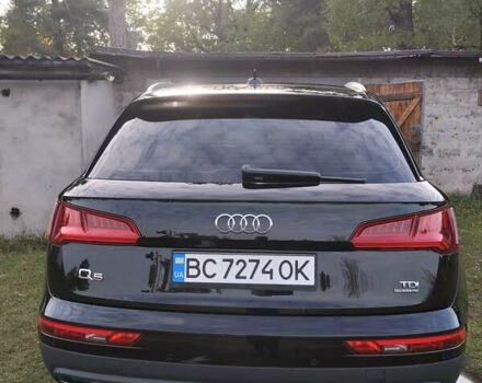 Ауди Ку 5 2017 в Сосновке на Automoto.ua Черный Ауди Ку 5, объемом двигателя 1.97 л и пробегом 266 тыс. км за 28500 $, фото 6 на Automoto.ua