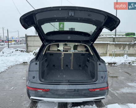 Черный Ауди Ку 5, объемом двигателя 1.98 л и пробегом 141 тыс. км за 23900 $, фото 4 на Automoto.ua