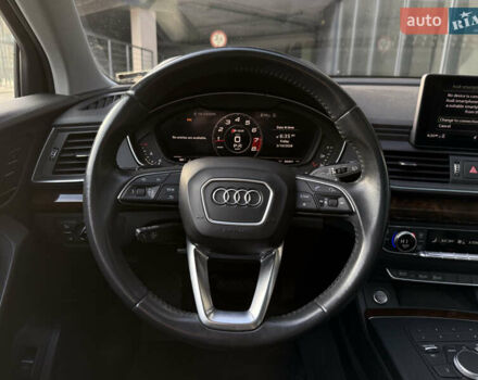 Чорний Ауді Ку 5, об'ємом двигуна 2 л та пробігом 111 тис. км за 23500 $, фото 29 на Automoto.ua