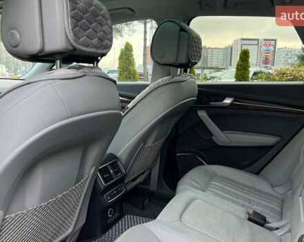 Чорний Ауді Ку 5, об'ємом двигуна 1.98 л та пробігом 143 тис. км за 25900 $, фото 23 на Automoto.ua