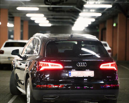 Черный Ауди Ку 5, объемом двигателя 2 л и пробегом 97 тыс. км за 25500 $, фото 7 на Automoto.ua