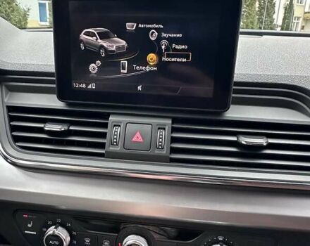 Черный Ауди Ку 5, объемом двигателя 1.97 л и пробегом 96 тыс. км за 33900 $, фото 95 на Automoto.ua