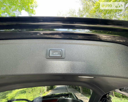 Черный Ауди Ку 5, объемом двигателя 1.98 л и пробегом 114 тыс. км за 22500 $, фото 15 на Automoto.ua