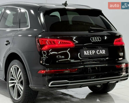 Черный Ауди Ку 5, объемом двигателя 1.98 л и пробегом 105 тыс. км за 26900 $, фото 14 на Automoto.ua