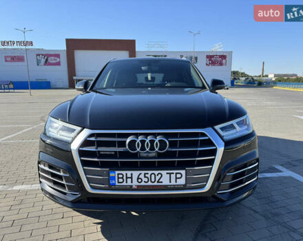 Черный Ауди Ку 5, объемом двигателя 1.98 л и пробегом 105 тыс. км за 27500 $, фото 1 на Automoto.ua