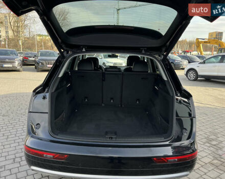 Чорний Ауді Ку 5, об'ємом двигуна 2 л та пробігом 156 тис. км за 22900 $, фото 18 на Automoto.ua