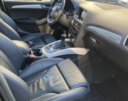 Чорний Ауді Ку 5, об'ємом двигуна 2 л та пробігом 176 тис. км за 19550 $, фото 52 на Automoto.ua