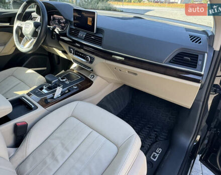 Чорний Ауді Ку 5, об'ємом двигуна 2 л та пробігом 209 тис. км за 21500 $, фото 9 на Automoto.ua