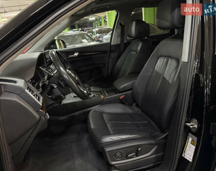 Чорний Ауді Ку 5, об'ємом двигуна 2 л та пробігом 111 тис. км за 23500 $, фото 14 на Automoto.ua