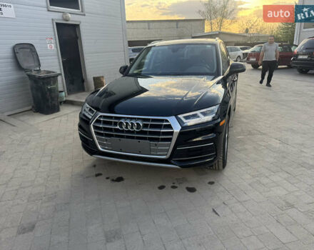 Ауди Ку 5 2017 в Тернополе на Automoto.ua Черный Ауди Ку 5, объемом двигателя 1.98 л и пробегом 146 тыс. км за 26600 $, фото 4 на Automoto.ua