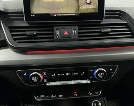 Черный Ауди Ку 5, объемом двигателя 1.98 л и пробегом 105 тыс. км за 26900 $, фото 26 на Automoto.ua