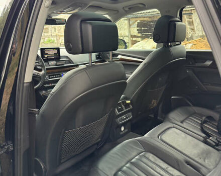 Черный Ауди Ку 5, объемом двигателя 1.98 л и пробегом 140 тыс. км за 27000 $, фото 8 на Automoto.ua