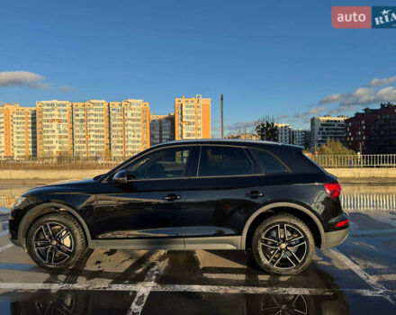 Черный Ауди Ку 5, объемом двигателя 1.97 л и пробегом 250 тыс. км за 26500 $, фото 5 на Automoto.ua