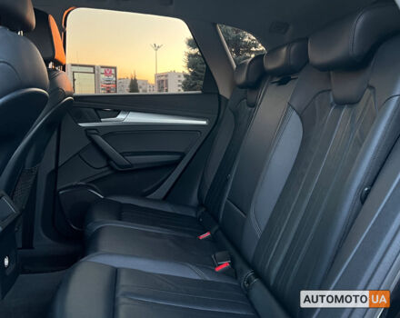 Черный Ауди Ку 5, объемом двигателя 2 л и пробегом 247 тыс. км за 29700 $, фото 10 на Automoto.ua