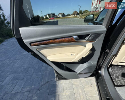 Чорний Ауді Ку 5, об'ємом двигуна 2 л та пробігом 209 тис. км за 21500 $, фото 22 на Automoto.ua