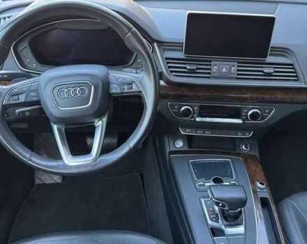 Чорний Ауді Ку 5, об'ємом двигуна 2 л та пробігом 140 тис. км за 17400 $, фото 4 на Automoto.ua