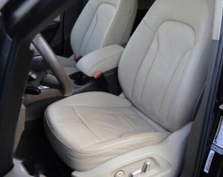 Черный Ауди Ку 5, объемом двигателя 2 л и пробегом 59 тыс. км за 4000 $, фото 5 на Automoto.ua