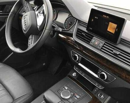 Черный Ауди Ку 5, объемом двигателя 2 л и пробегом 137 тыс. км за 18100 $, фото 11 на Automoto.ua