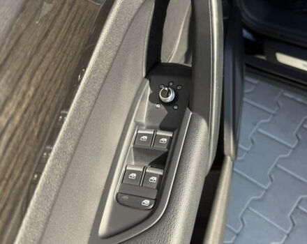 Черный Ауди Ку 5, объемом двигателя 1.98 л и пробегом 102 тыс. км за 31500 $, фото 17 на Automoto.ua