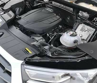 Черный Ауди Ку 5, объемом двигателя 2 л и пробегом 137 тыс. км за 18100 $, фото 7 на Automoto.ua