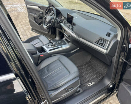 Чорний Ауді Ку 5, об'ємом двигуна 2 л та пробігом 159 тис. км за 20950 $, фото 36 на Automoto.ua