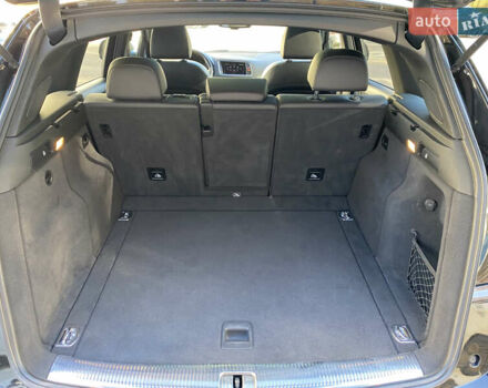 Чорний Ауді Ку 5, об'ємом двигуна 2 л та пробігом 176 тис. км за 19550 $, фото 72 на Automoto.ua