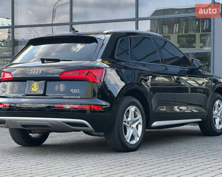 Чорний Ауді Ку 5, об'ємом двигуна 1.98 л та пробігом 112 тис. км за 27200 $, фото 5 на Automoto.ua