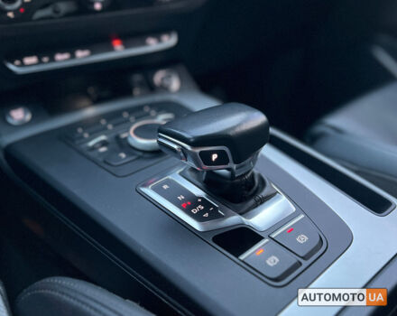 Черный Ауди Ку 5, объемом двигателя 2 л и пробегом 247 тыс. км за 29700 $, фото 13 на Automoto.ua