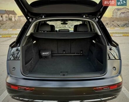 Черный Ауди Ку 5, объемом двигателя 2 л и пробегом 110 тыс. км за 27500 $, фото 35 на Automoto.ua