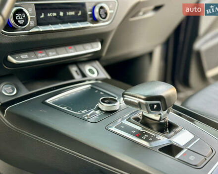 Черный Ауди Ку 5, объемом двигателя 1.98 л и пробегом 208 тыс. км за 21999 $, фото 41 на Automoto.ua