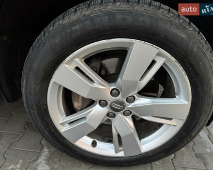 Чорний Ауді Ку 5, об'ємом двигуна 1.97 л та пробігом 240 тис. км за 28300 $, фото 4 на Automoto.ua