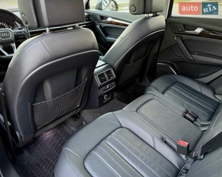 Черный Ауди Ку 5, объемом двигателя 2 л и пробегом 110 тыс. км за 27500 $, фото 18 на Automoto.ua