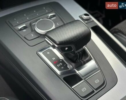 Черный Ауди Ку 5, объемом двигателя 1.98 л и пробегом 129 тыс. км за 29500 $, фото 58 на Automoto.ua