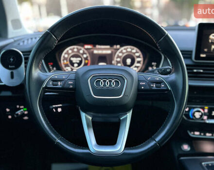 Чорний Ауді Ку 5, об'ємом двигуна 1.98 л та пробігом 146 тис. км за 26750 $, фото 10 на Automoto.ua