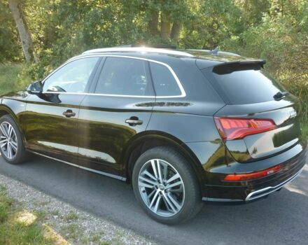 Чорний Ауді Ку 5, об'ємом двигуна 2 л та пробігом 64 тис. км за 5000 $, фото 3 на Automoto.ua