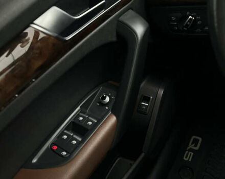 Ауди Ку 5 2017 в Виннице на Automoto.ua Черный Ауди Ку 5, объемом двигателя 1.98 л и пробегом 163 тыс. км за 25900 $, фото 23 на Automoto.ua