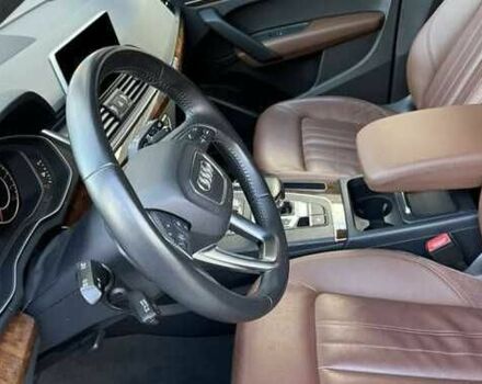 Черный Ауди Ку 5, объемом двигателя 2 л и пробегом 46 тыс. км за 18000 $, фото 8 на Automoto.ua