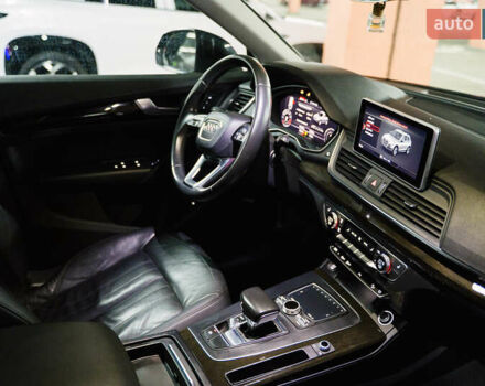 Черный Ауди Ку 5, объемом двигателя 2 л и пробегом 97 тыс. км за 25500 $, фото 18 на Automoto.ua