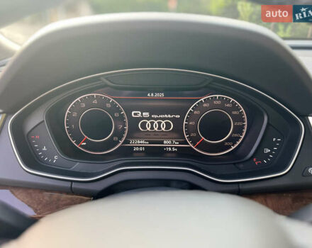 Черный Ауди Ку 5, объемом двигателя 1.98 л и пробегом 222 тыс. км за 23500 $, фото 23 на Automoto.ua