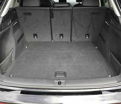 Черный Ауди Ку 5, объемом двигателя 2 л и пробегом 137 тыс. км за 18100 $, фото 19 на Automoto.ua