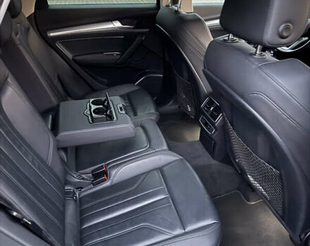 Чорний Ауді Ку 5, об'ємом двигуна 1.97 л та пробігом 240 тис. км за 28300 $, фото 6 на Automoto.ua