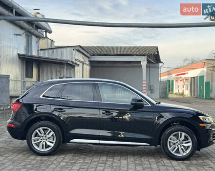 Чорний Ауді Ку 5, об'ємом двигуна 2 л та пробігом 159 тис. км за 20950 $, фото 16 на Automoto.ua