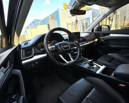 Чорний Ауді Ку 5, об'ємом двигуна 2 л та пробігом 157 тис. км за 24900 $, фото 7 на Automoto.ua