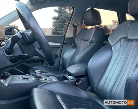 Черный Ауди Ку 5, объемом двигателя 2 л и пробегом 247 тыс. км за 29700 $, фото 16 на Automoto.ua